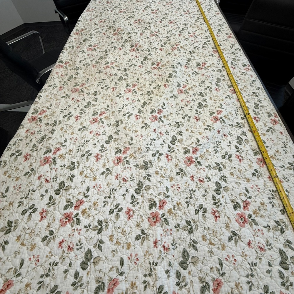 Laura Ashley Floral Gingham Reversible Quilt Queen Cotton Cottagecore Cream Pink